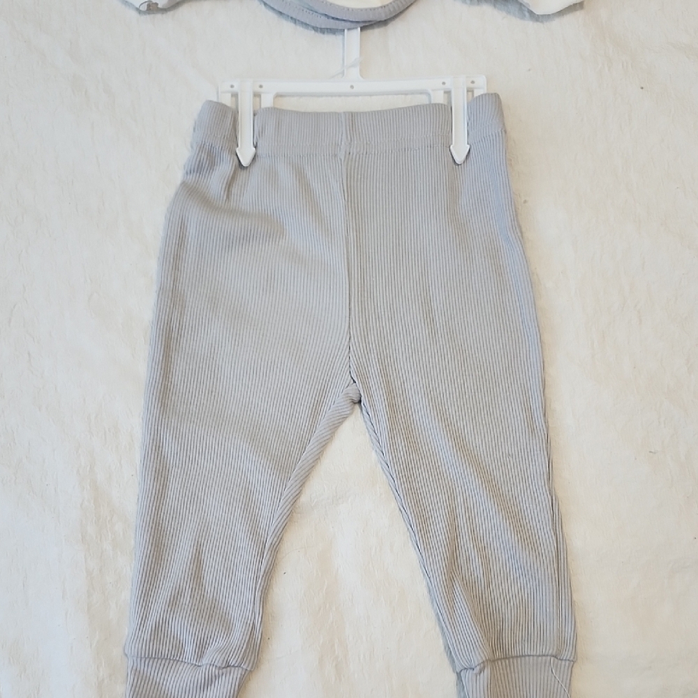 Baby Gear Gray and White Bodysuit Set - Picture 4 of 6